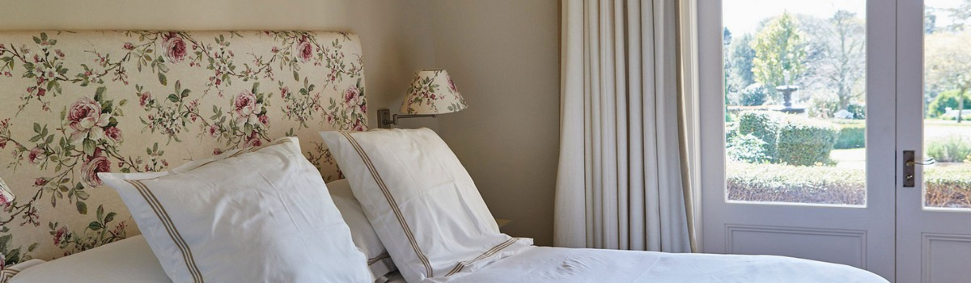Hudson Suite Bedroom at Greenhill Lodge